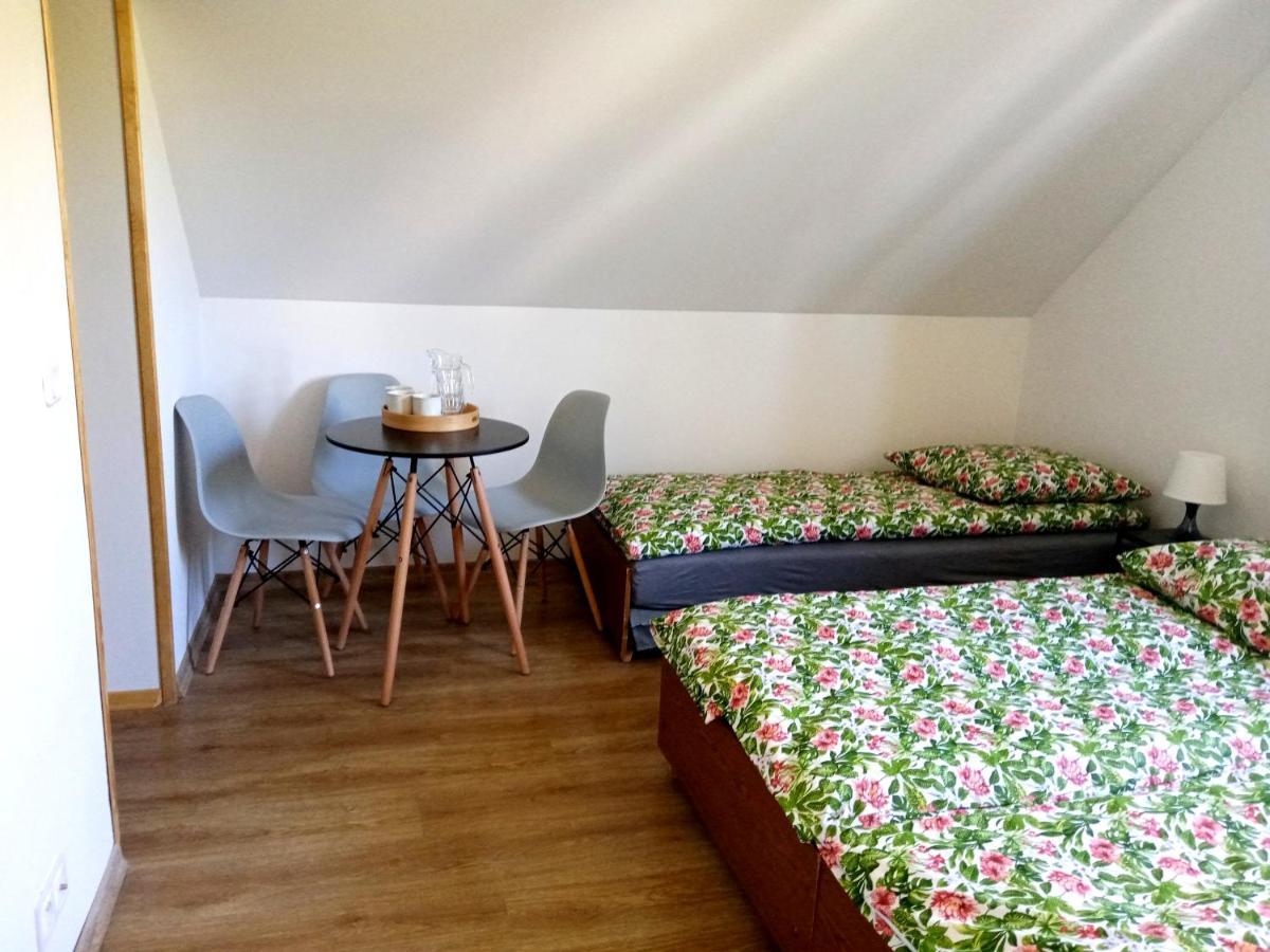 Sowinka Villa Lutowiska Exteriör bild